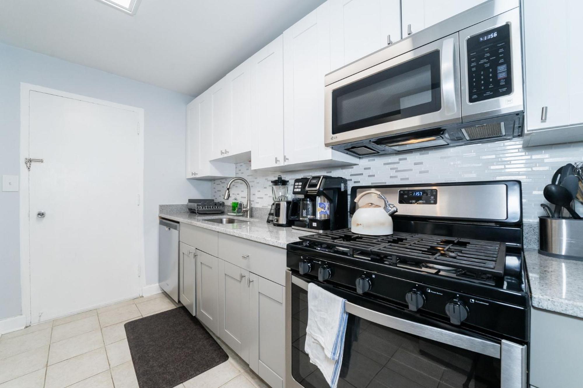 21Floor-Renovated 2Br,1Bath King And Queen Bed And Parking AtlantaAtlanta  Kültér fotó