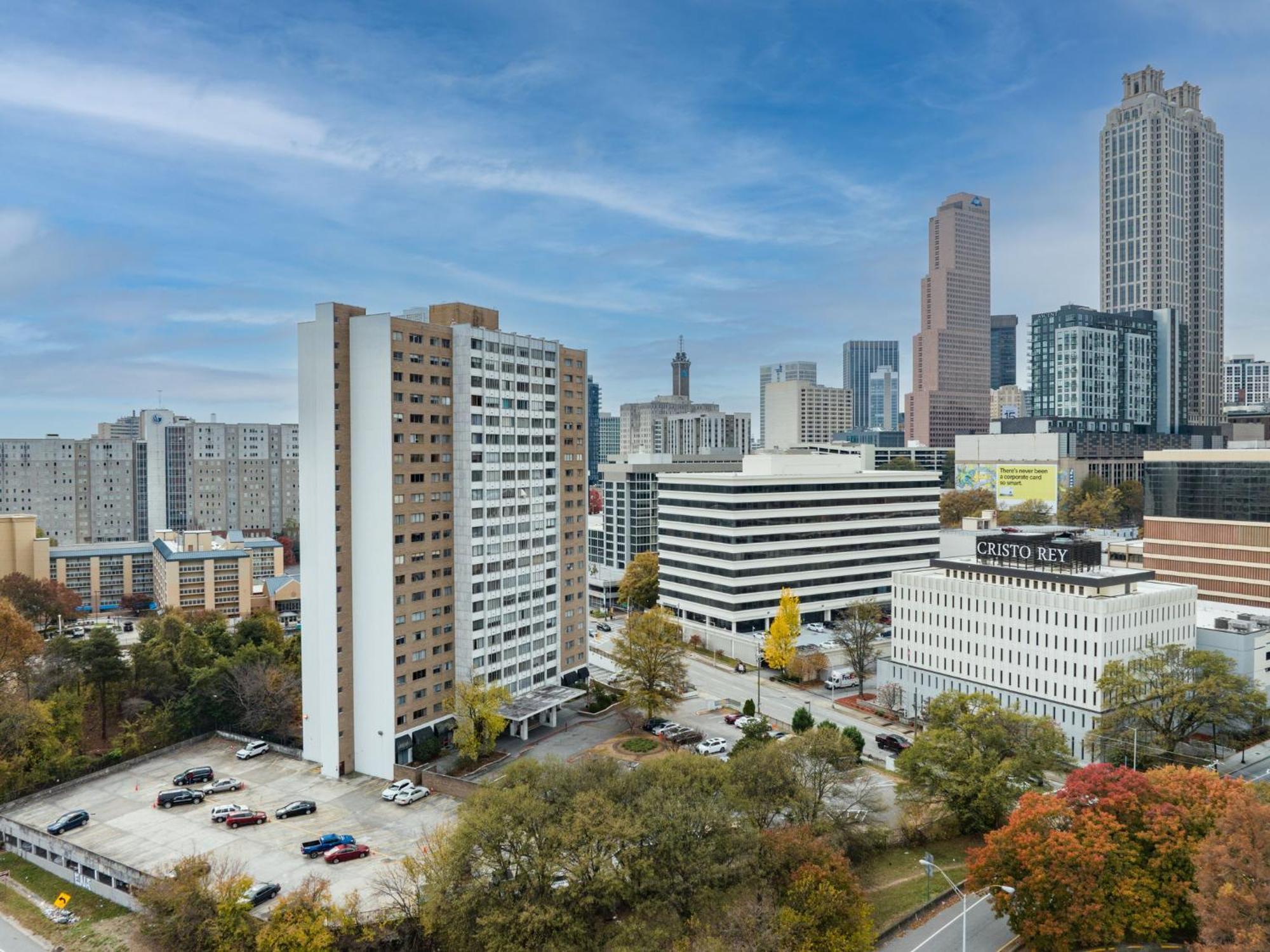 21Floor-Renovated 2Br,1Bath King And Queen Bed And Parking AtlantaAtlanta  Kültér fotó