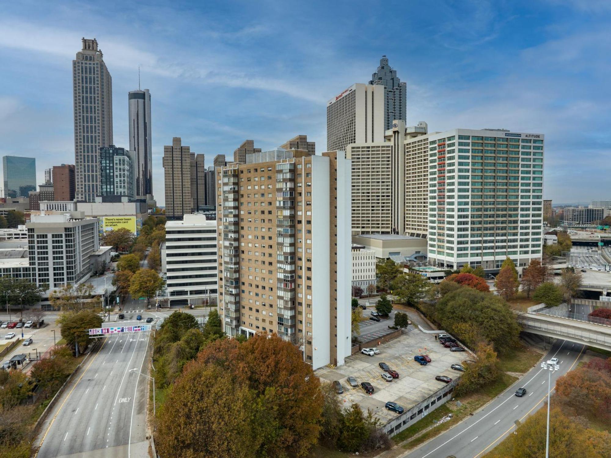 21Floor-Renovated 2Br,1Bath King And Queen Bed And Parking AtlantaAtlanta  Kültér fotó